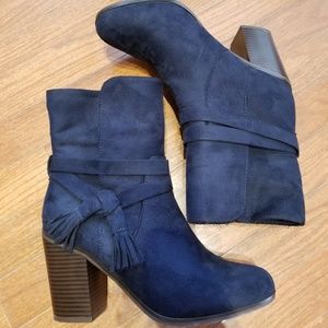 Parker & Sky Navy Blue Boots